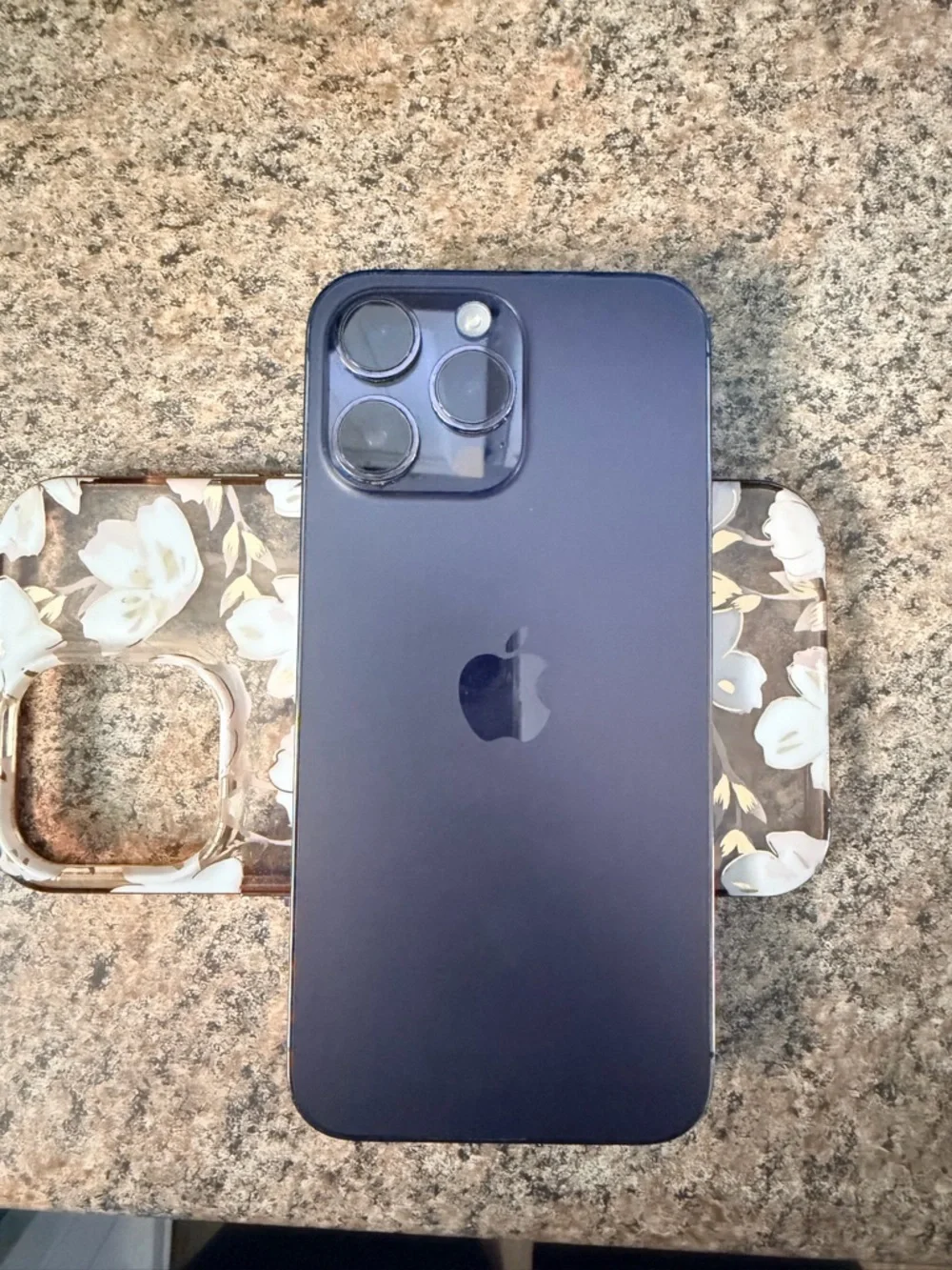 Apple iPhone 14 Pro Max in Deep Blue-Purple Finish